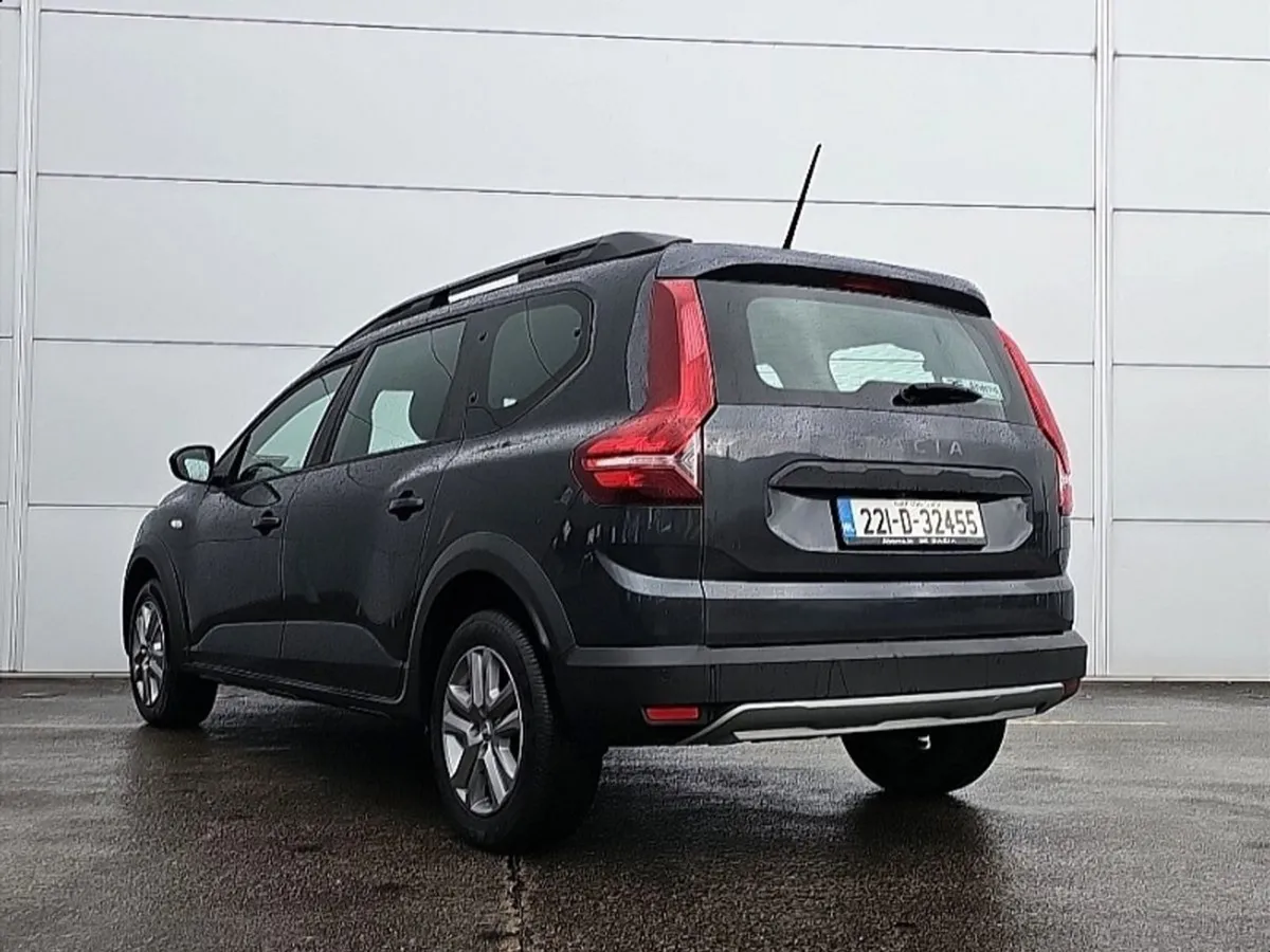 Dacia Jogger 1.0l TCe 110 Comfort 7 Seater - Image 3