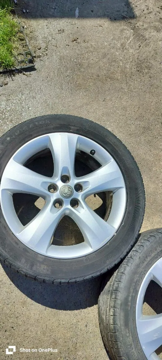 Opel Astra J - Image 3