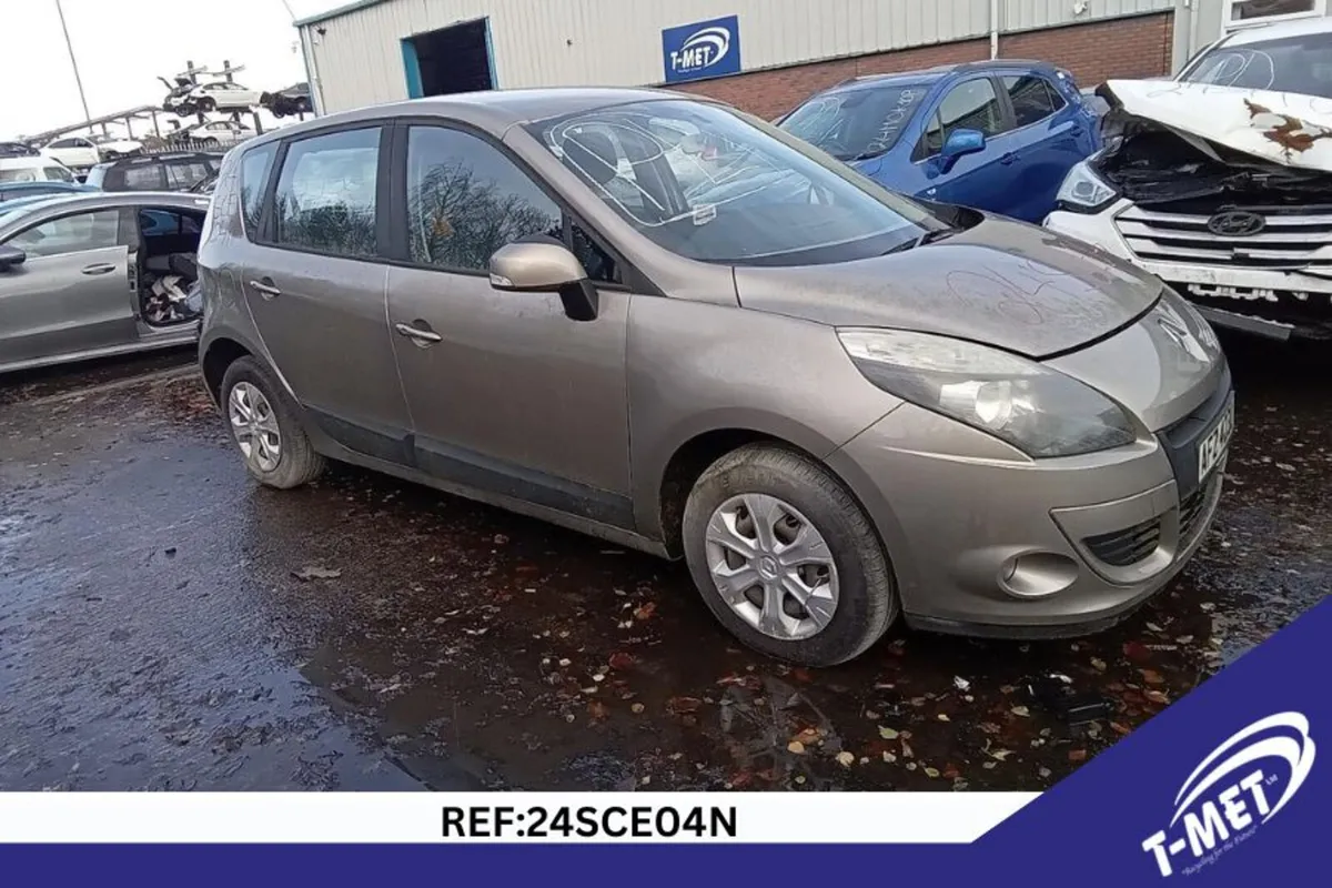 2009 RENAULT SCENIC BREAKING FOR PARTS - Image 1