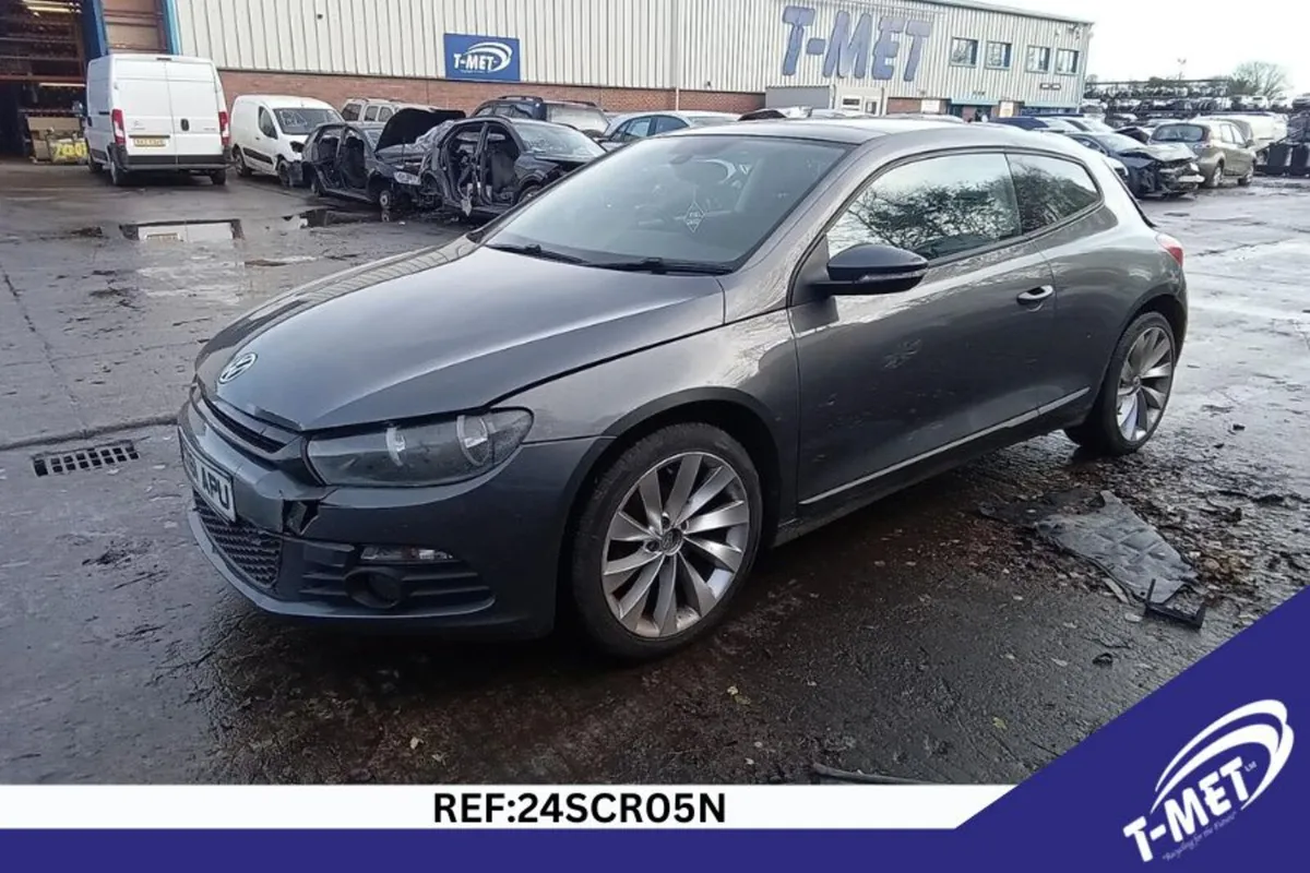 2011 VOLKSWAGEN SCIROCCO BREAKING FOR PARTS - Image 2