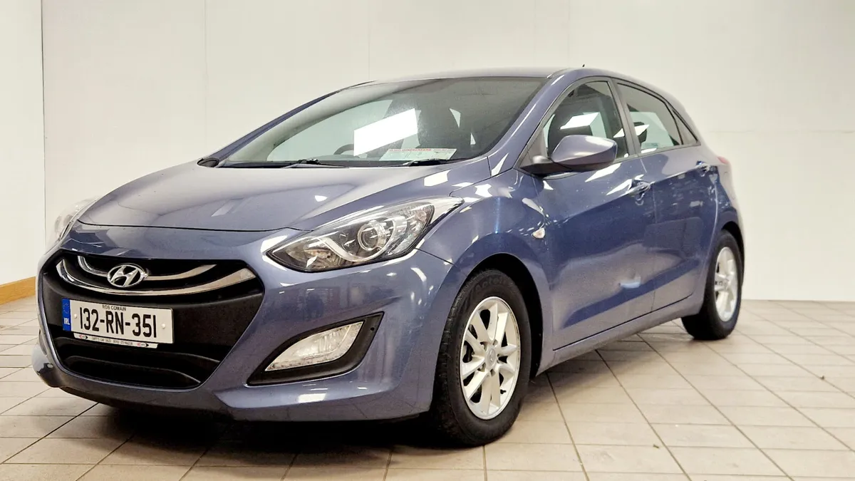 Hyundai i30 2013. **** AUTOMATIC *** - Image 2