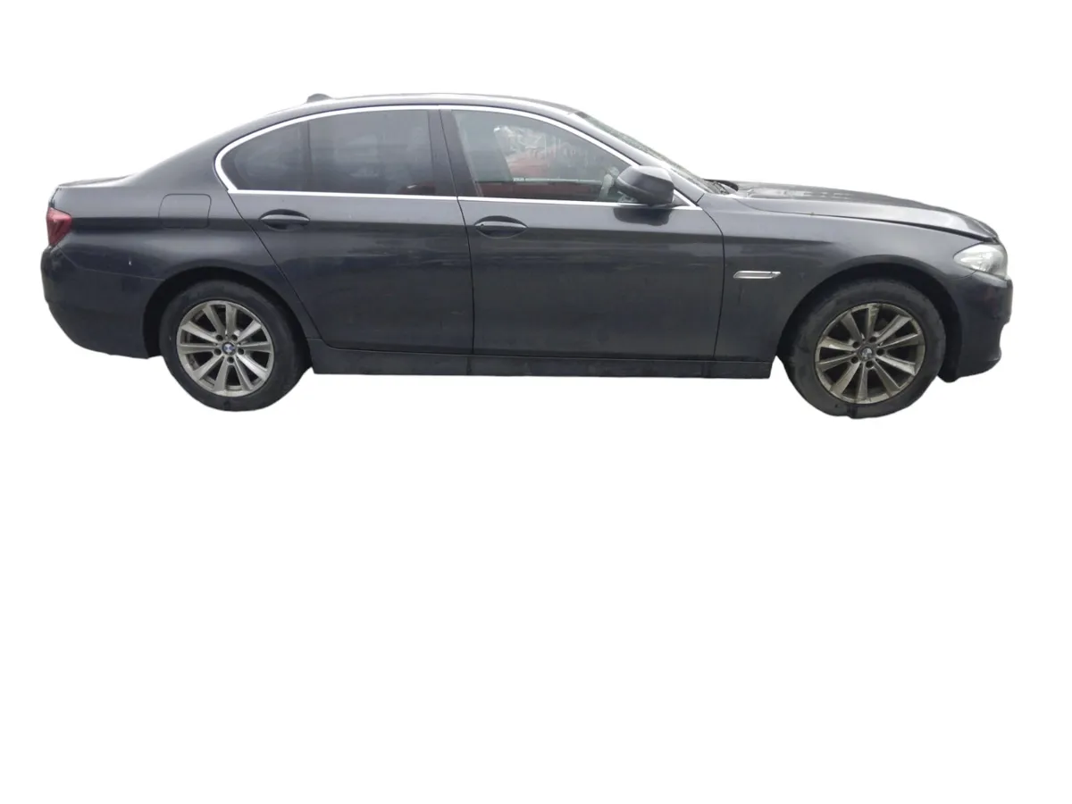 2014 BMW 5 SERIES F10 Breaking/Dismantling - Image 2