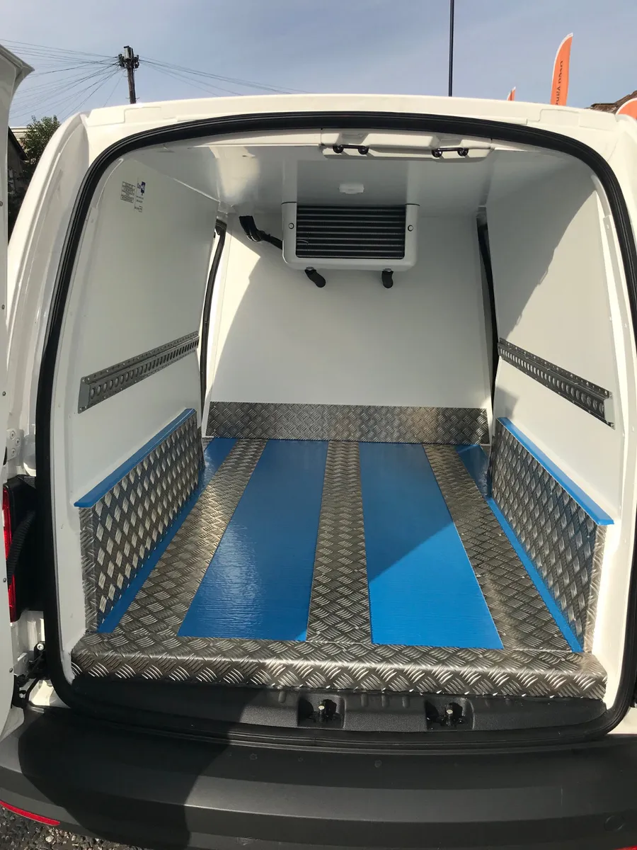 FRIDEG Vw Caddy Maxi  Fridge Plug In - 5 Available - Image 3