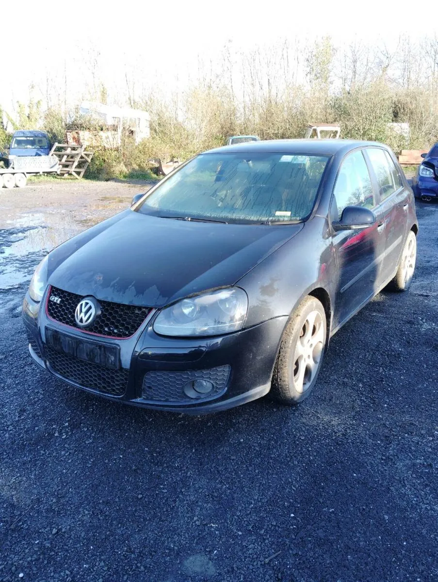 Breaking VW golf 2004 1.9tdi bkc - Image 1