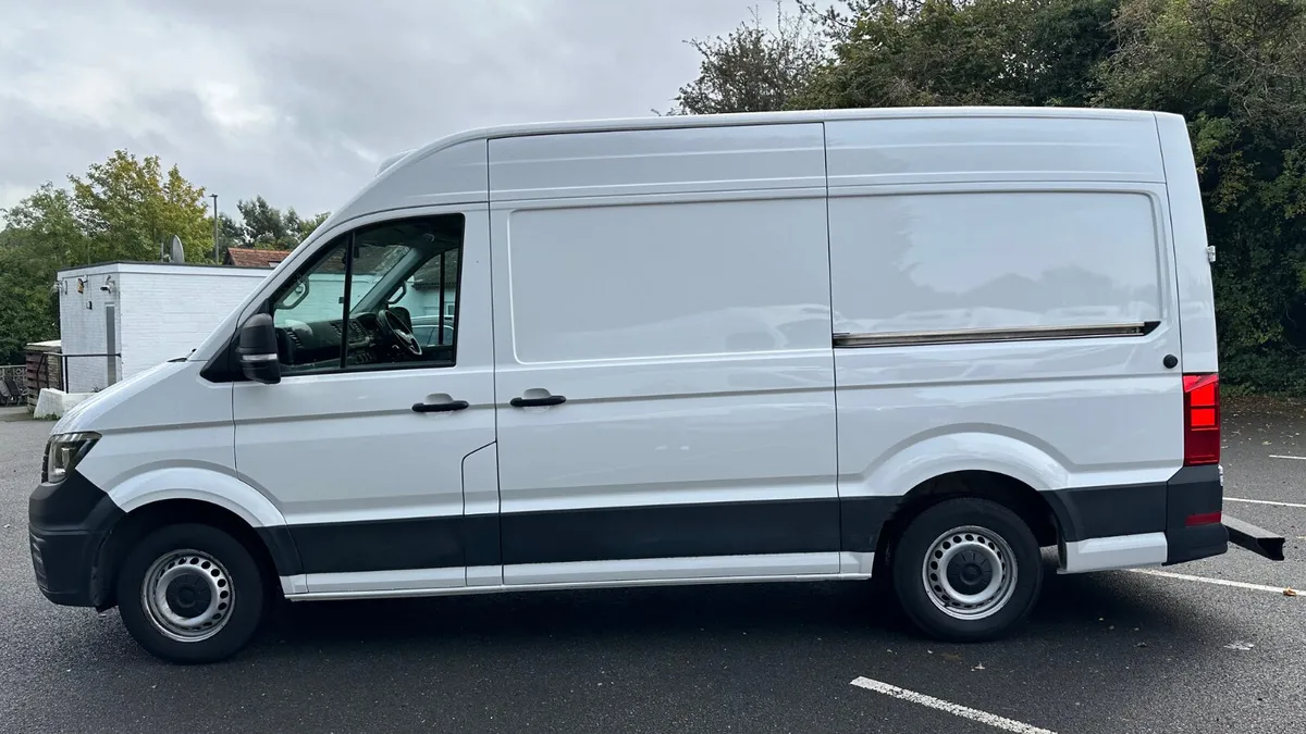 VW Crafter MWB  Fridge Van Plug In. 10 available - Image 3