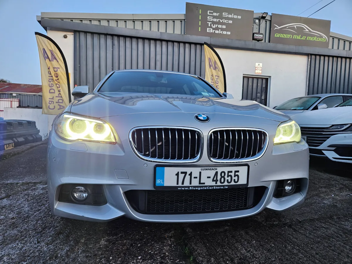 2017 BMW 520D M-SPORT PLUS * HARMAN/KARDON - Image 2