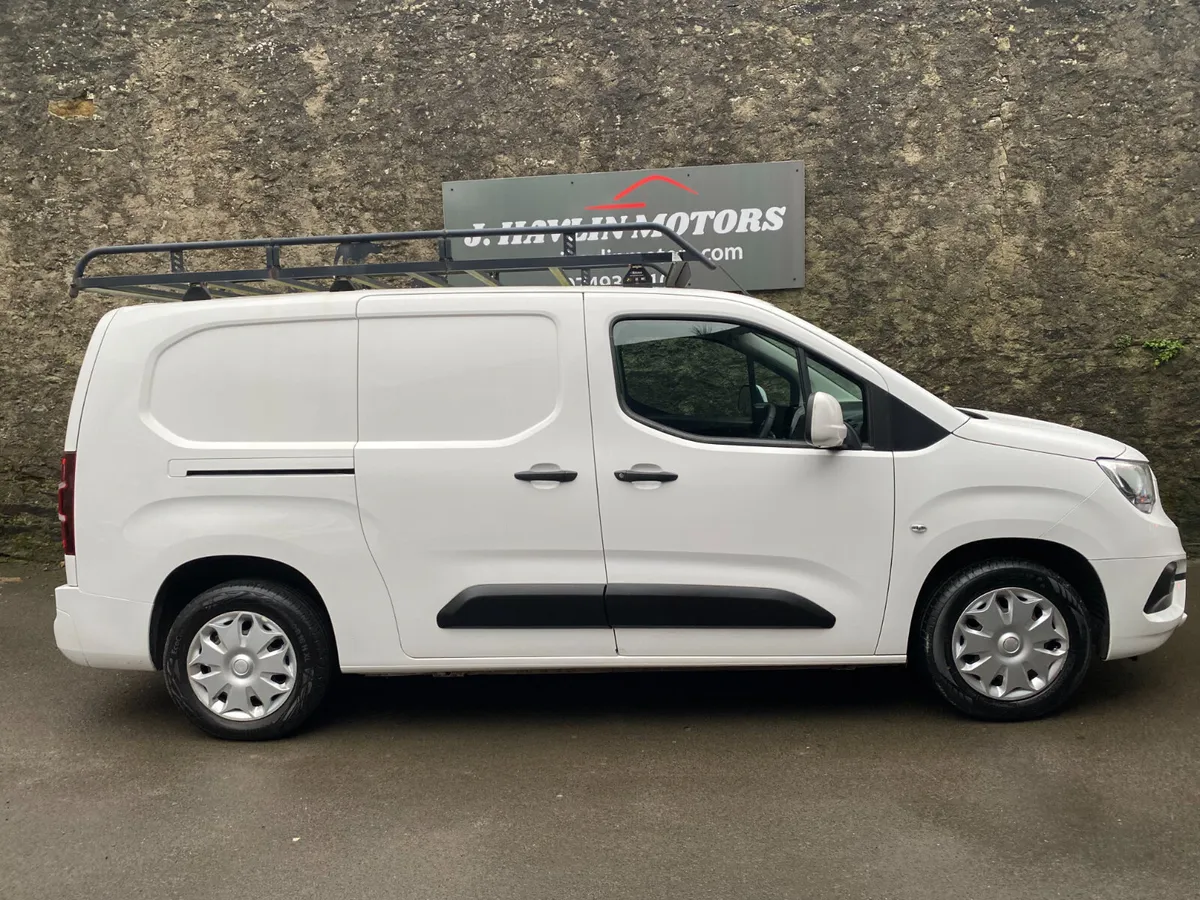 Mar 2020 Vauxhall Combo 2300 Sportive 1.5 100 bhp - Image 2