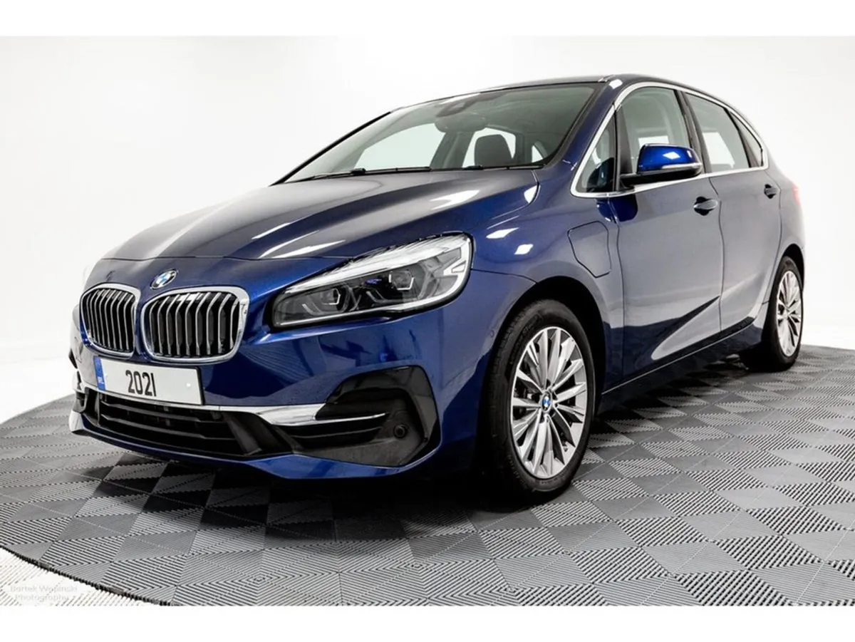 BMW 2 Series Active Tourer X Drive Active Tourer - Image 3