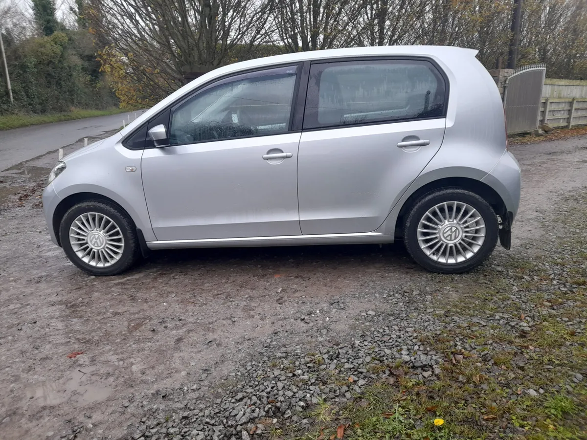 Volkswagen up! 2014 - Image 3