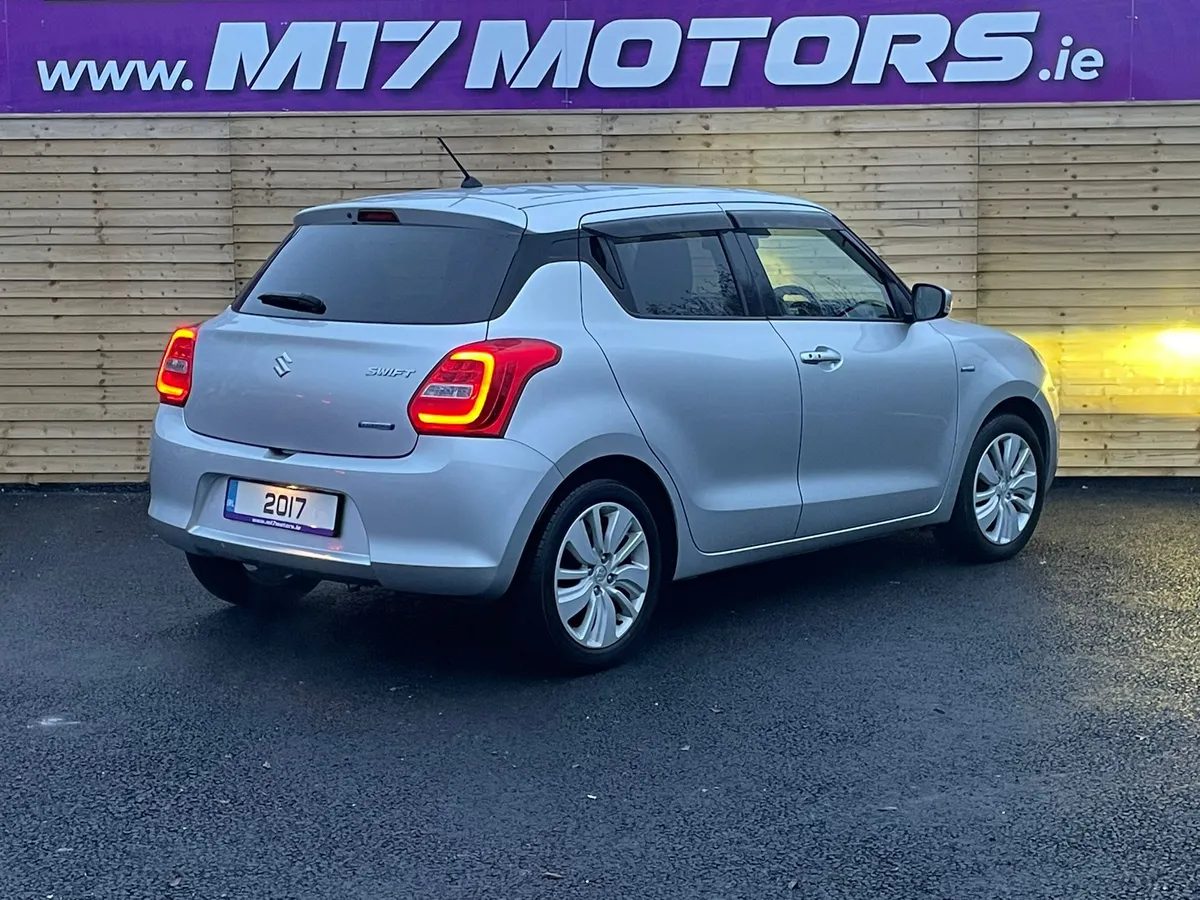 SUZUKI SWIFT 1.2 PETEOL/HYBRID - Image 3