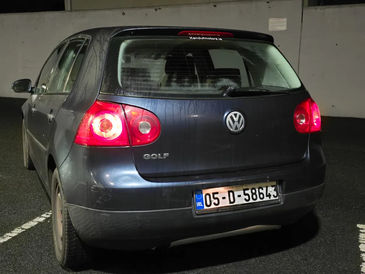 €599 Volkswagen Golf 2005 taxed €599 - Image 3