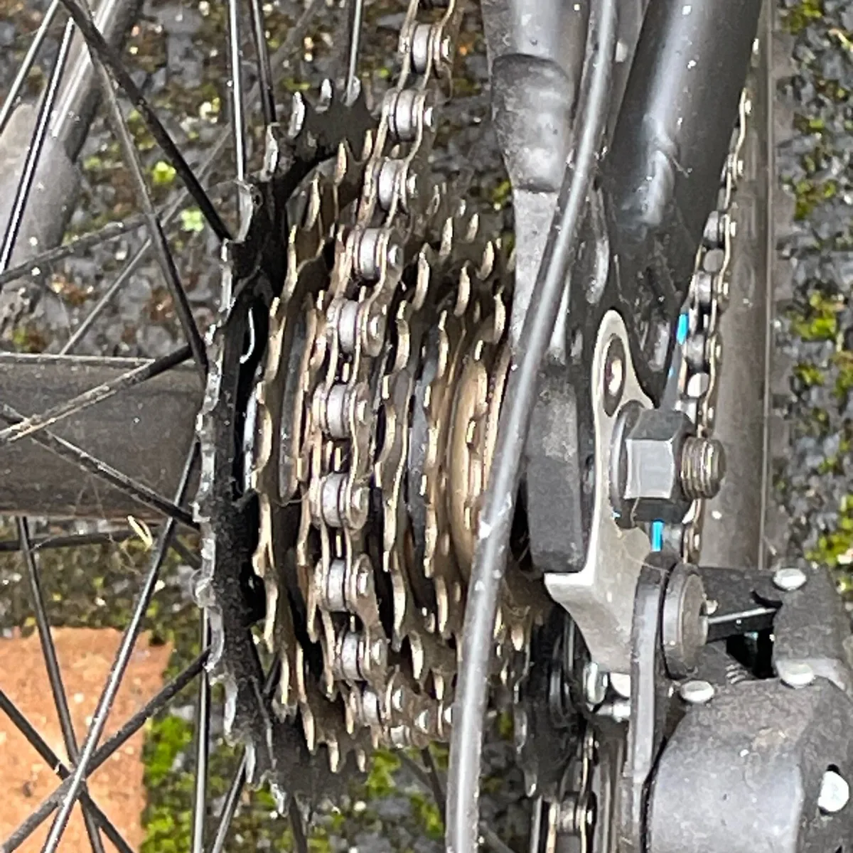 Mountain bike - Image 4