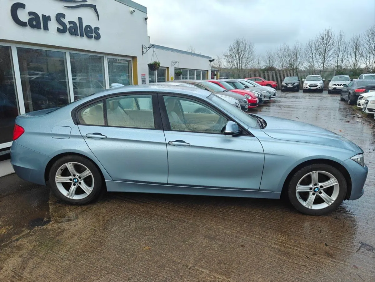 BMW 3 Series 330d SE Auto - Image 3