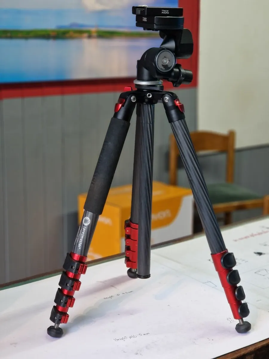 ProMaster Specialist SP528C Carbon Fiber Tripod - Image 3