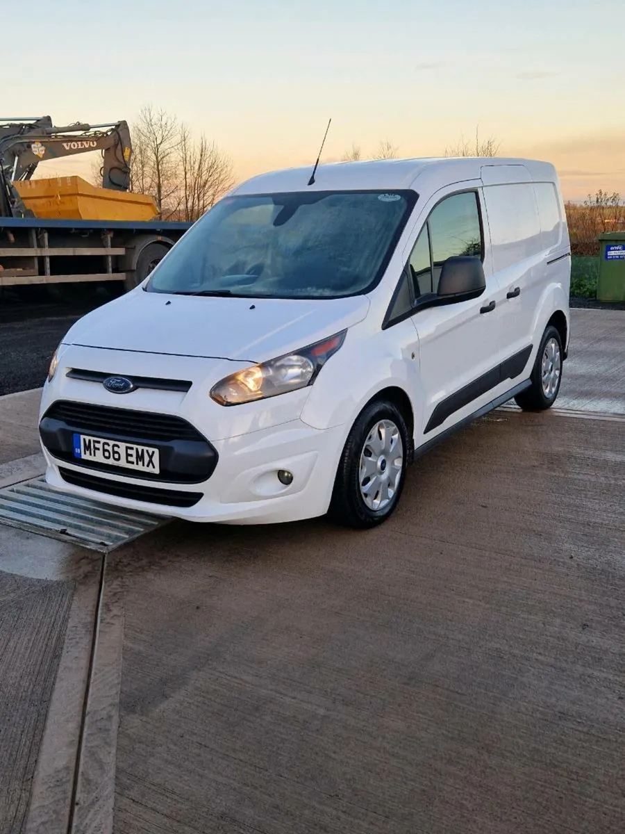 Ford Transit Connect - Image 2