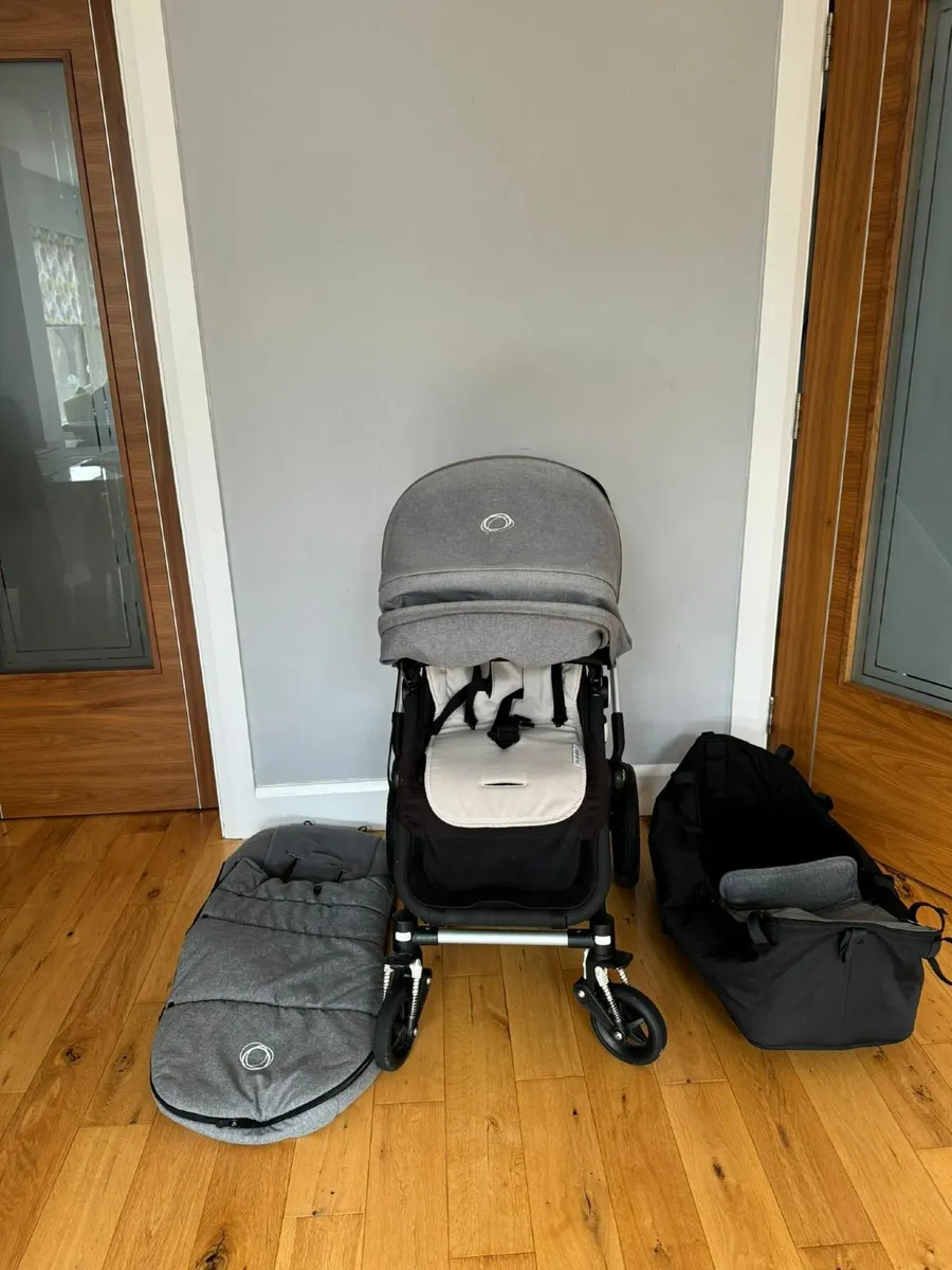 Bugaboo Fox Travel System - Image 1
