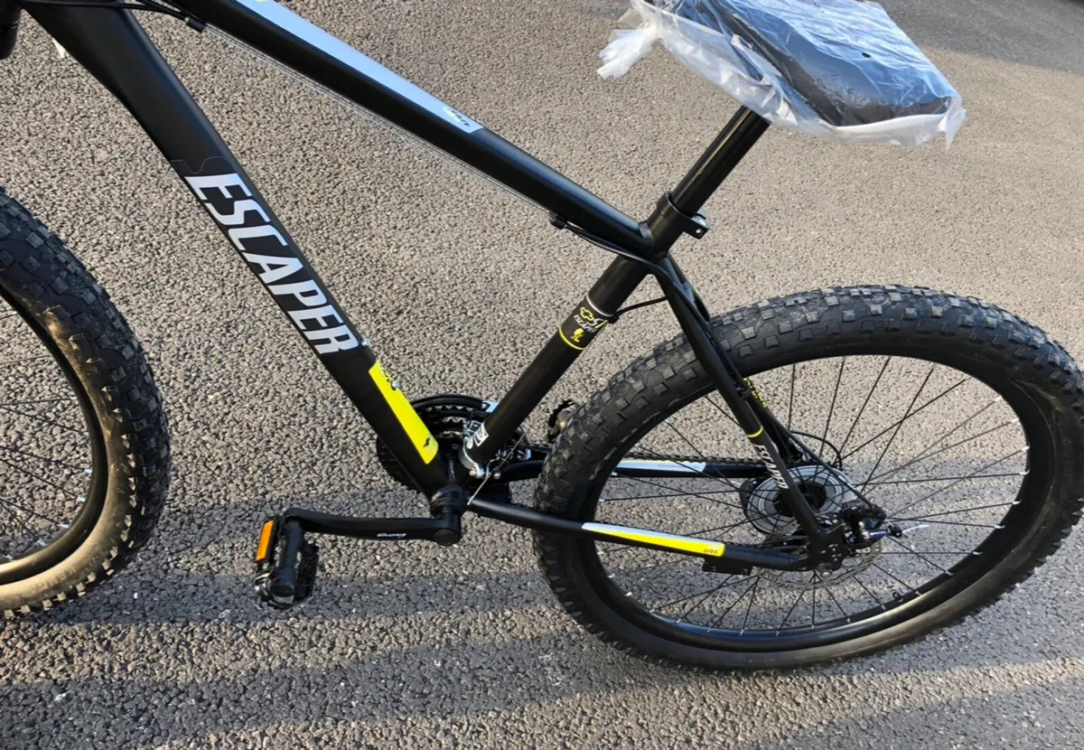 New Escape 27.5” wheel 19.5” frame Bike Aluminium - Image 4