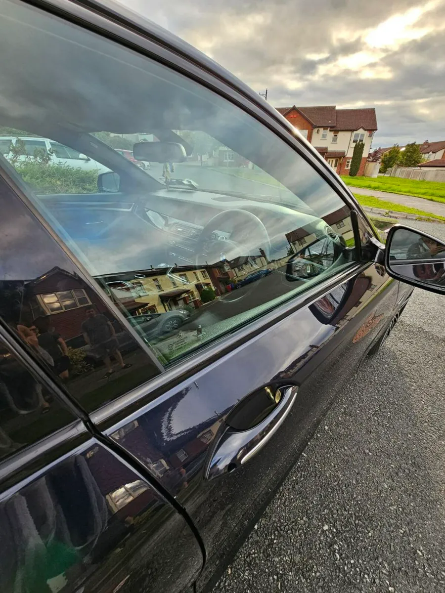 Bmw 5 series 2011 Msport - Image 4
