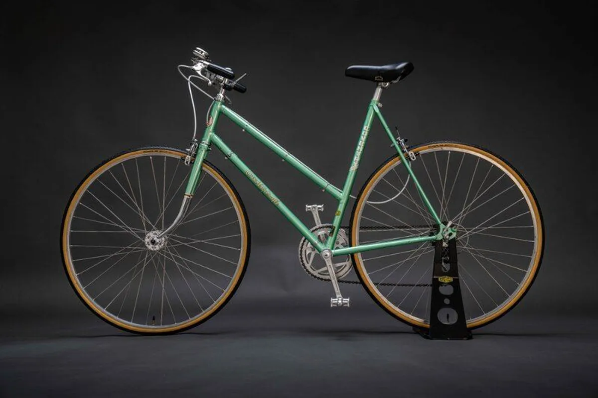 Vintage Bicycle - Image 2