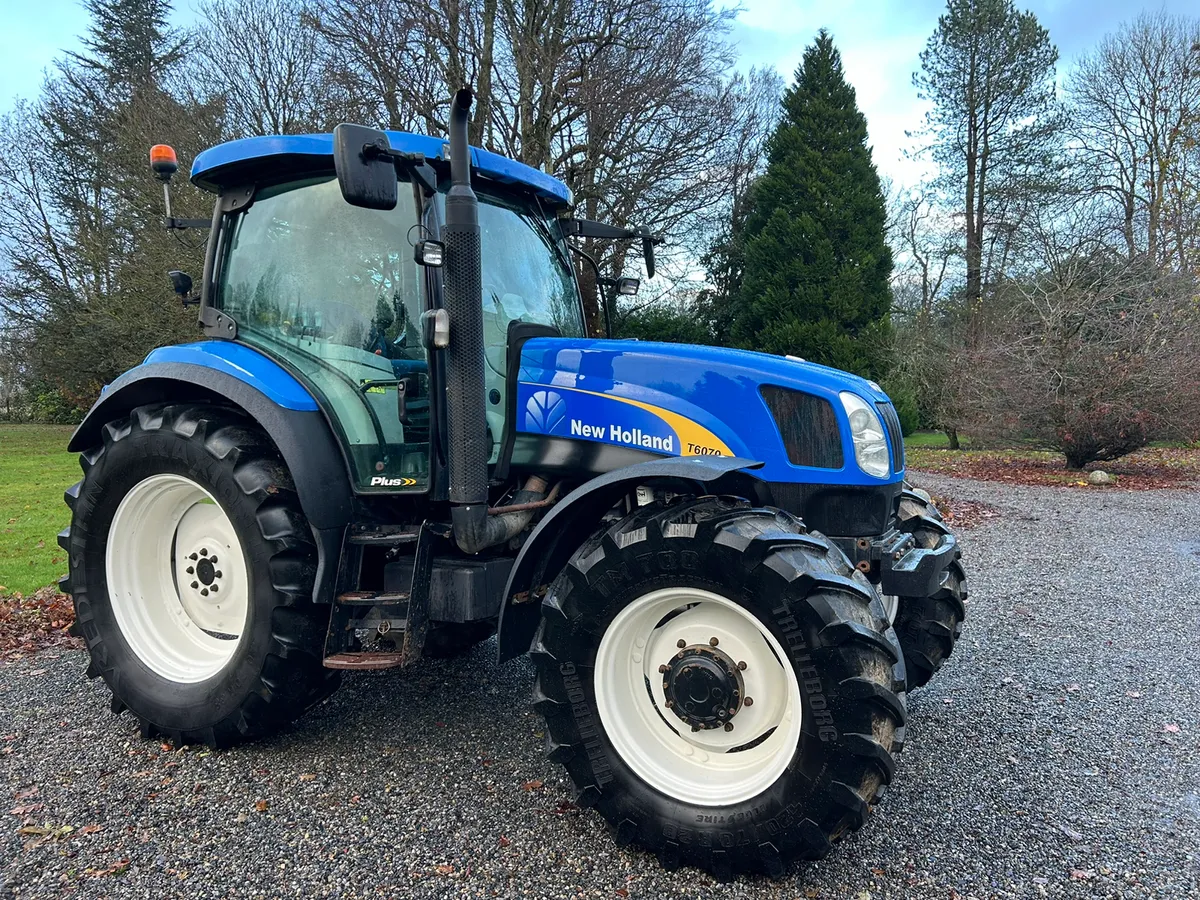 2009 New Holland T6070 Plus Spec €41950 Plus Vat - Image 2