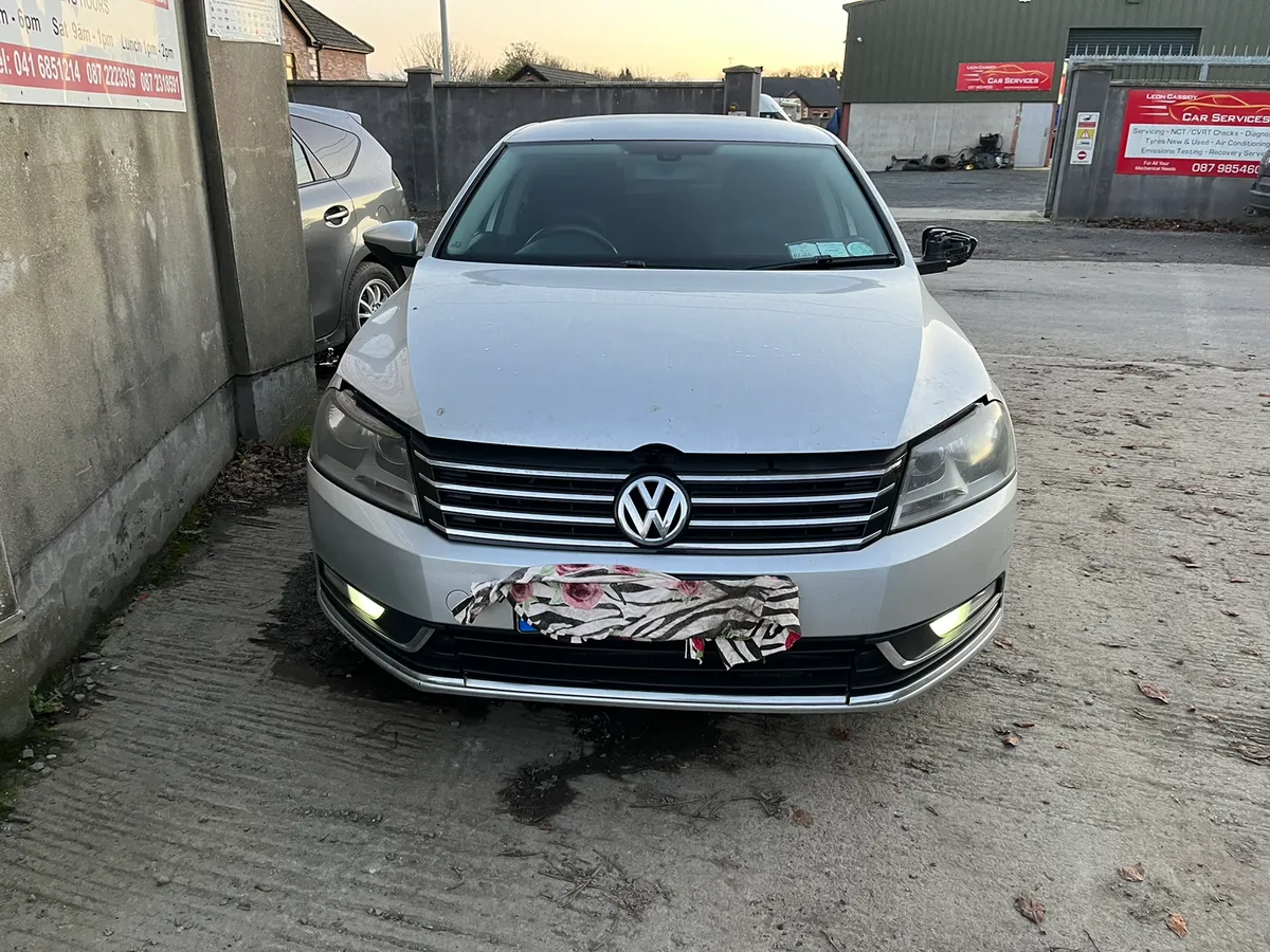 For Parts 2011 VW Passat 2l diesel - Image 2