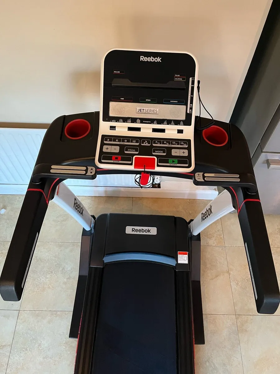 Reebok jet 100 treadmill on sale