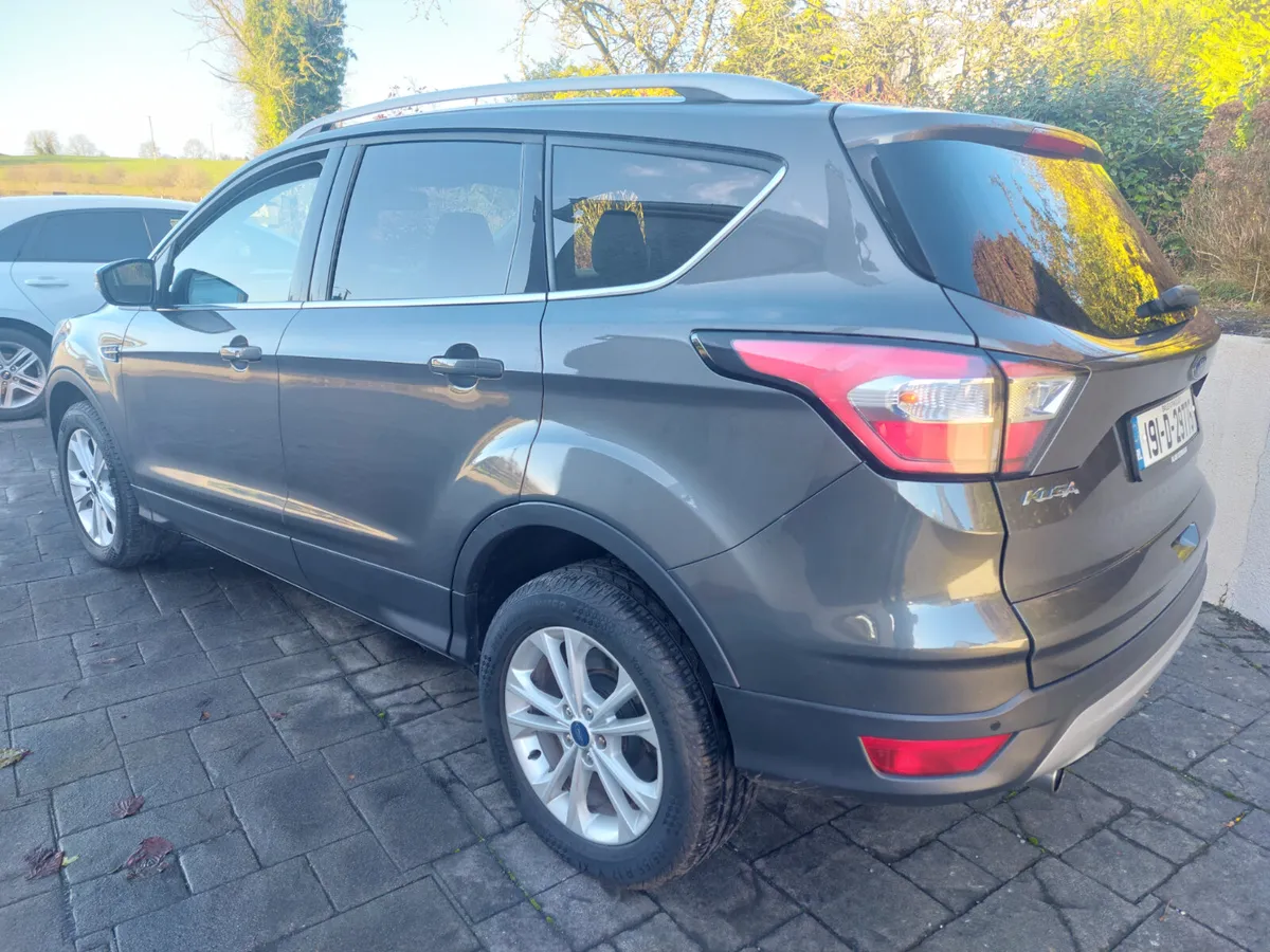 FORD KUGA TITANIUM 2019' CREWCAB - Image 2