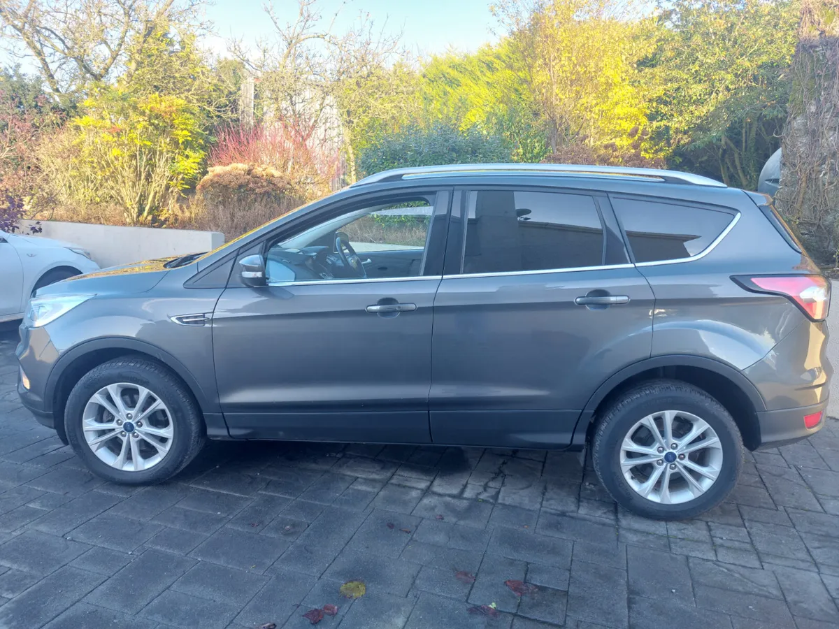 FORD KUGA TITANIUM 2019' CREWCAB - Image 4