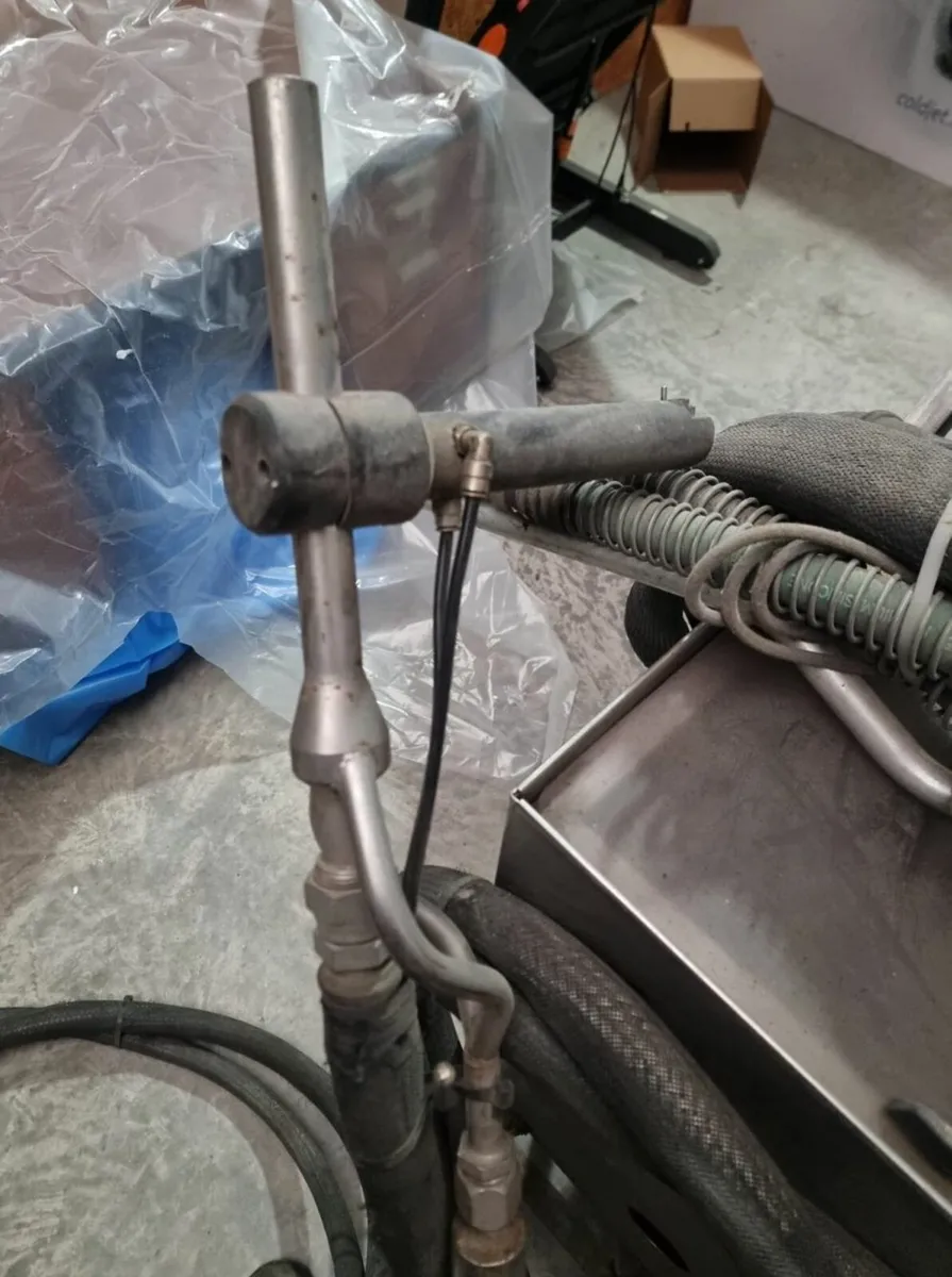 Used Cryogenesis Dry Ice Blasting Machine - Image 2
