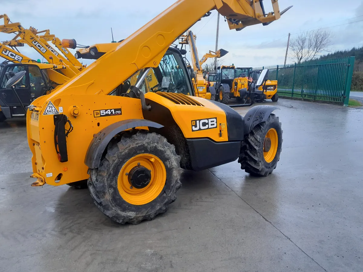 JCB 541-70 2019 (17892) - Image 3