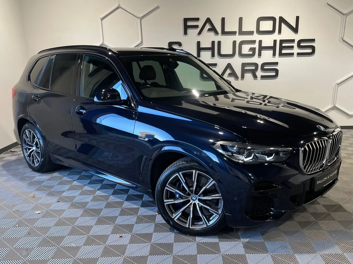 2023 BMW X5  XDRIVE45E M SPORT AUTO BROWN LEATHER - Image 1