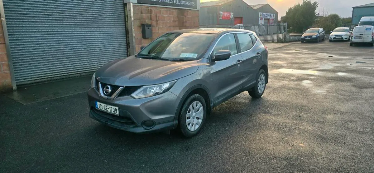 2015 Nissan Qashqai 1.5DCi - Image 1