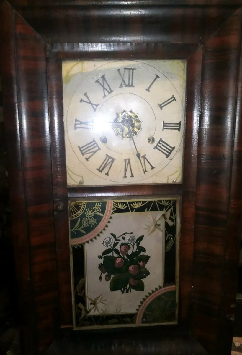 Antique large American Ogee clock - Image 1