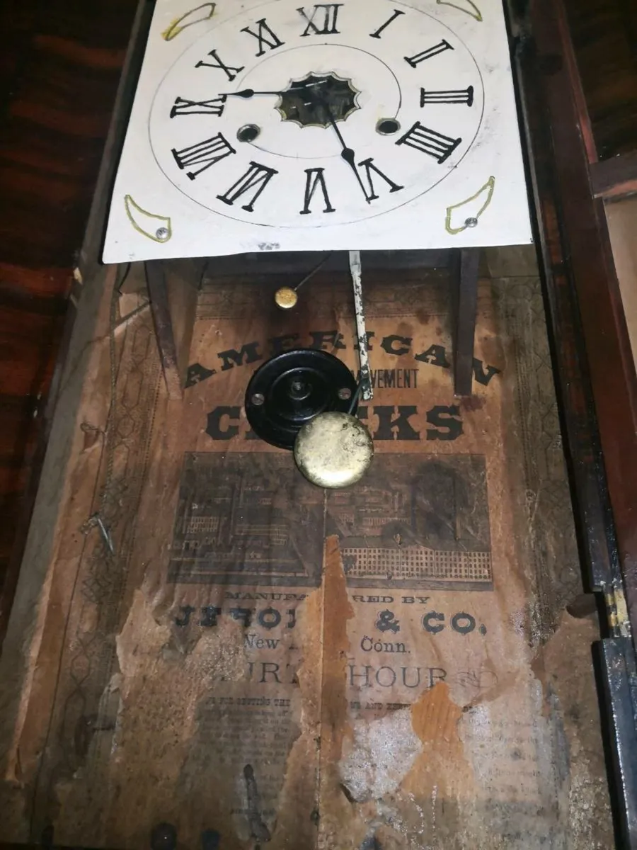 Antique large American Ogee clock - Image 3