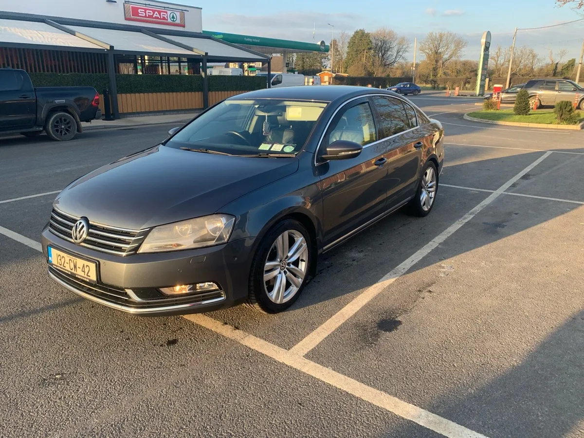 2013 Volkswagen Passat 1.6 TDI Highline OPEN2OFFER - Image 1