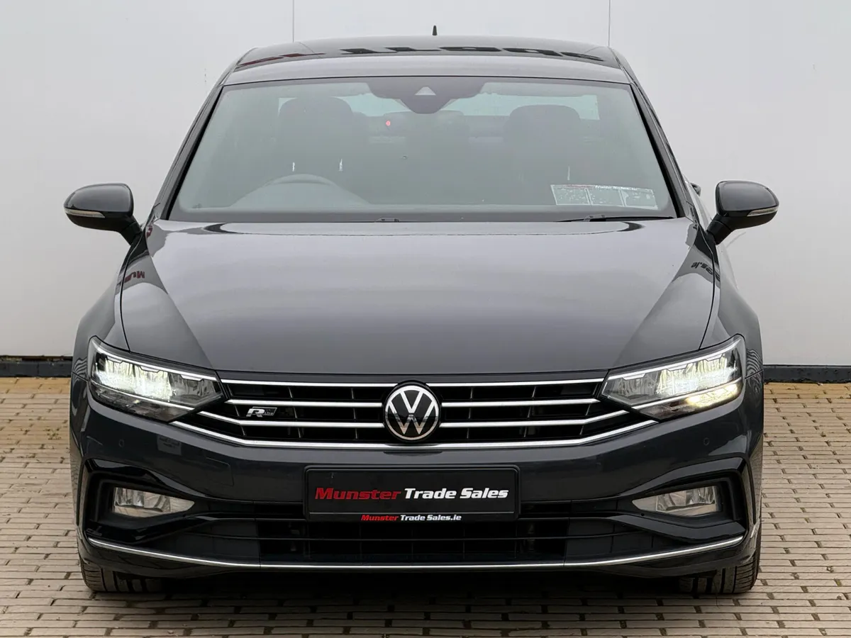 Volkswagen Passat 2.0 TDI EVO SCR R-Line - Image 3