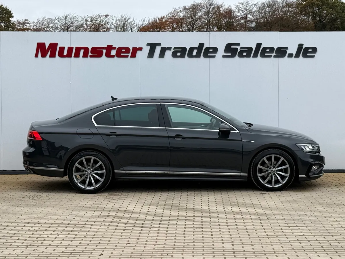 Volkswagen Passat 2.0 TDI EVO SCR R-Line - Image 2