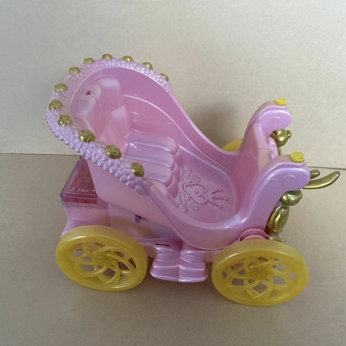 Baby born horse and carriage online