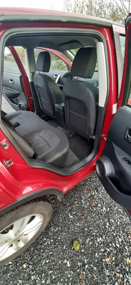 Nissan Qashqai 2011 - Image 4