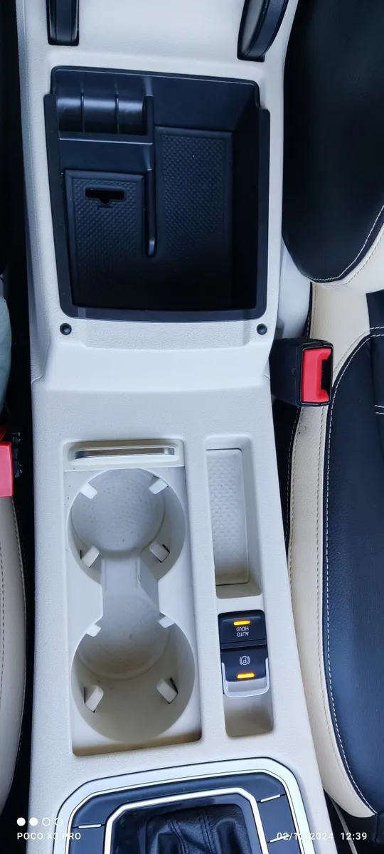 VW Passat - Image 3