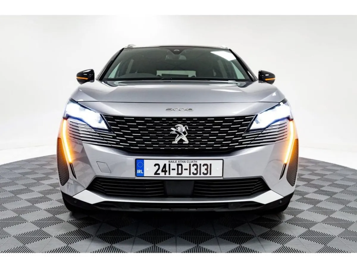 Peugeot 5008 Allure 1.5 Diesel 130HP Auto - 7 Sea - Image 2