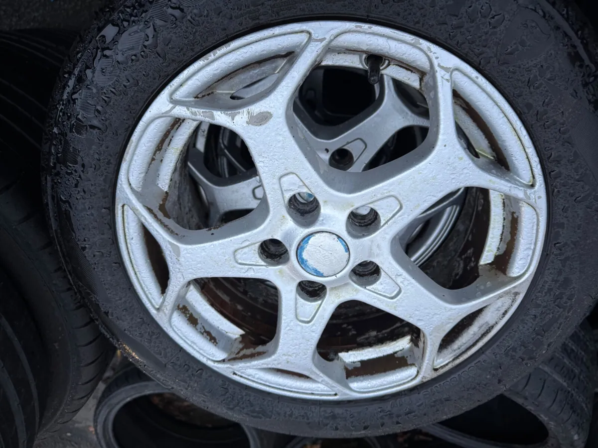 16” Ford 5x108 alloys