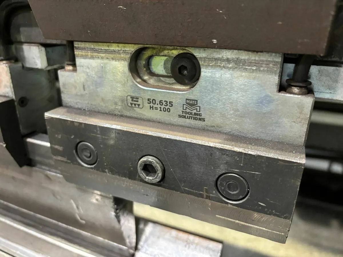 I.M.A.L Group Gladiator 305/41  Press brake - Image 4