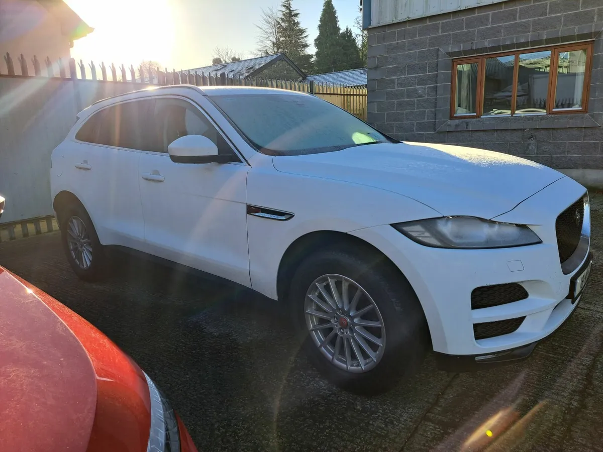 Jaguar F-Pace 2018 - Image 4