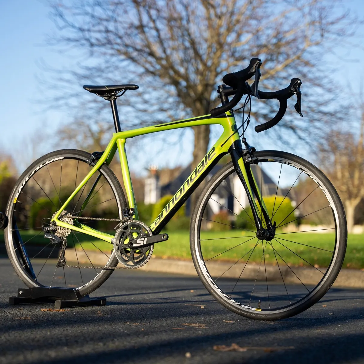 Cannondale Synapse Carbon road bike R8000 Mavic 56 - Image 1