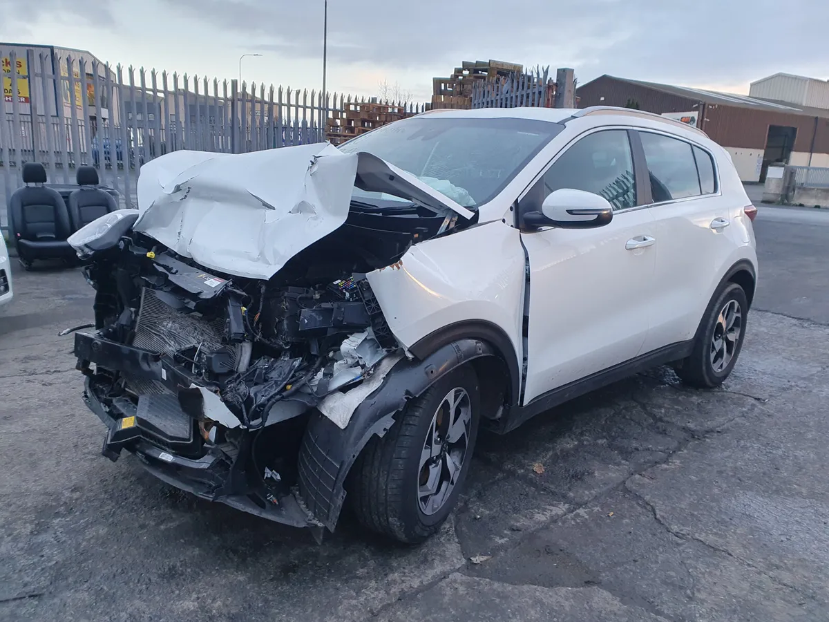 21 KIA SPORTAGE  1.6 P FOR BREAKING - Image 2