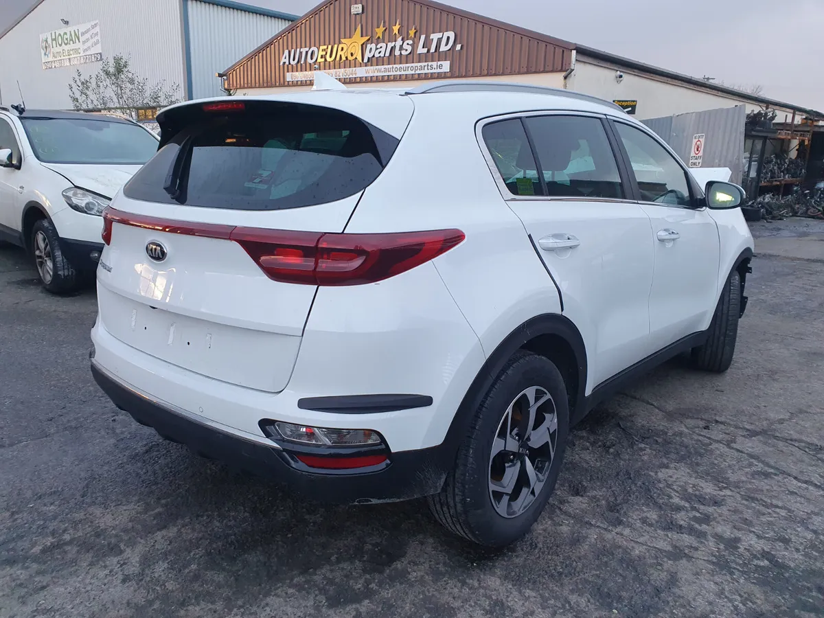 21 KIA SPORTAGE  1.6 P FOR BREAKING - Image 4