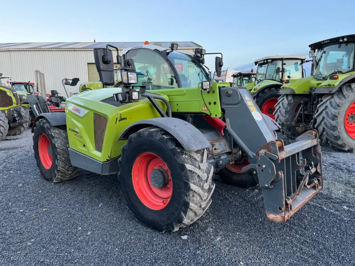 Claas Scorpion 741 - Image 3