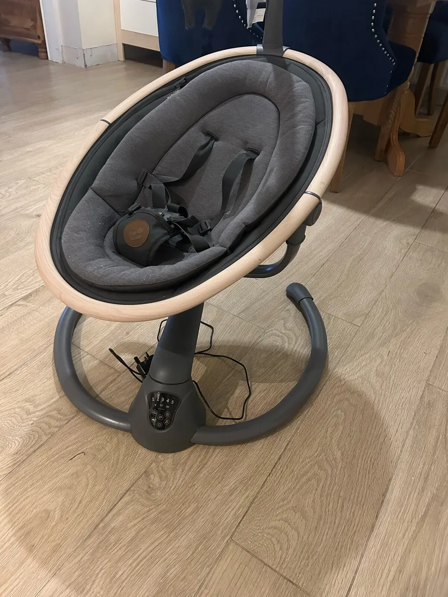 Baby chair . Maxi-Cosi Cassia Electric Swing - Image 3