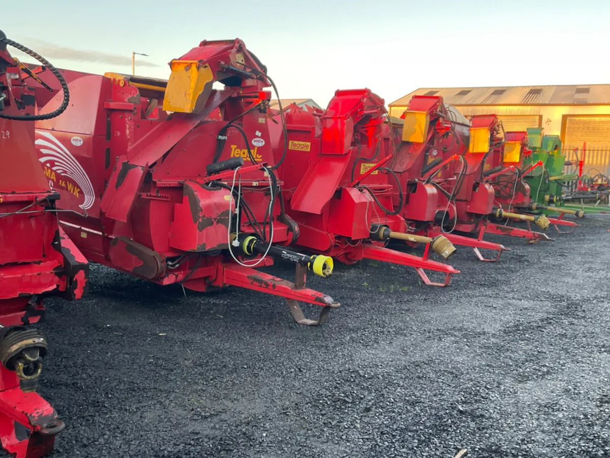 Silage Feeders & Straw Blowers - Image 2